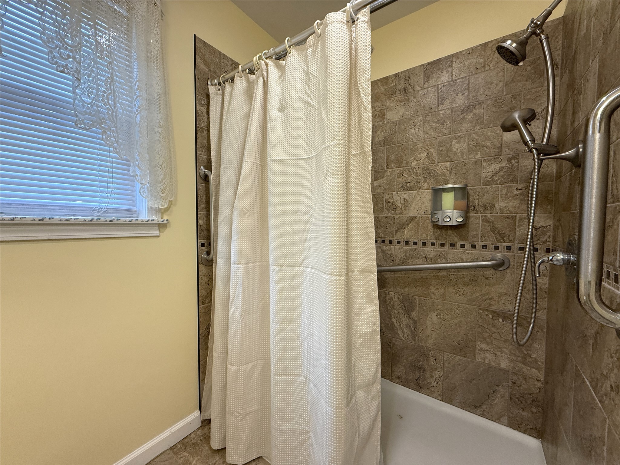 2311 Country Club Road Endicott, NY 13760 - Photo 25 of 36