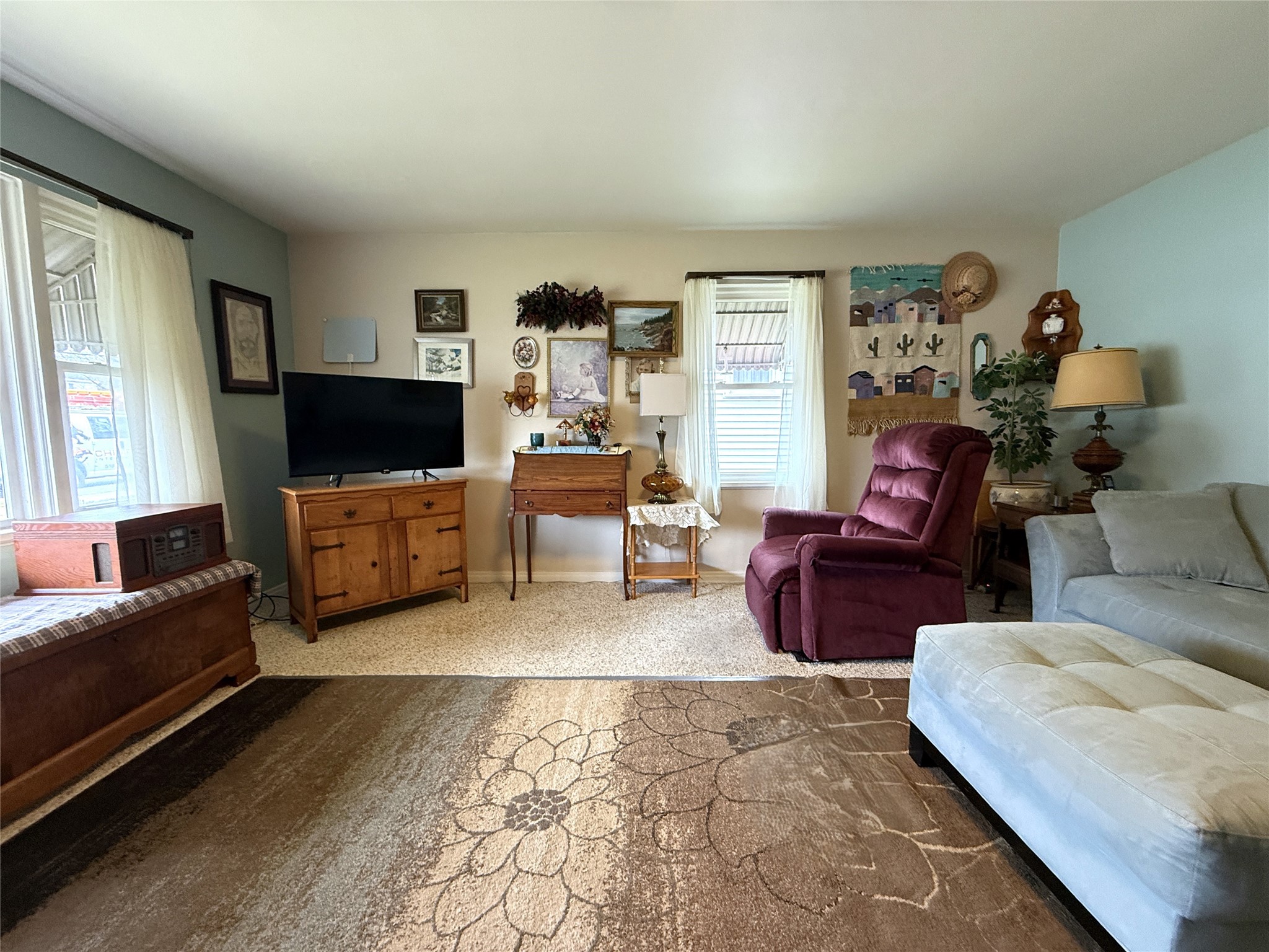 2311 Country Club Road Endicott, NY 13760 - Photo 4 of 36