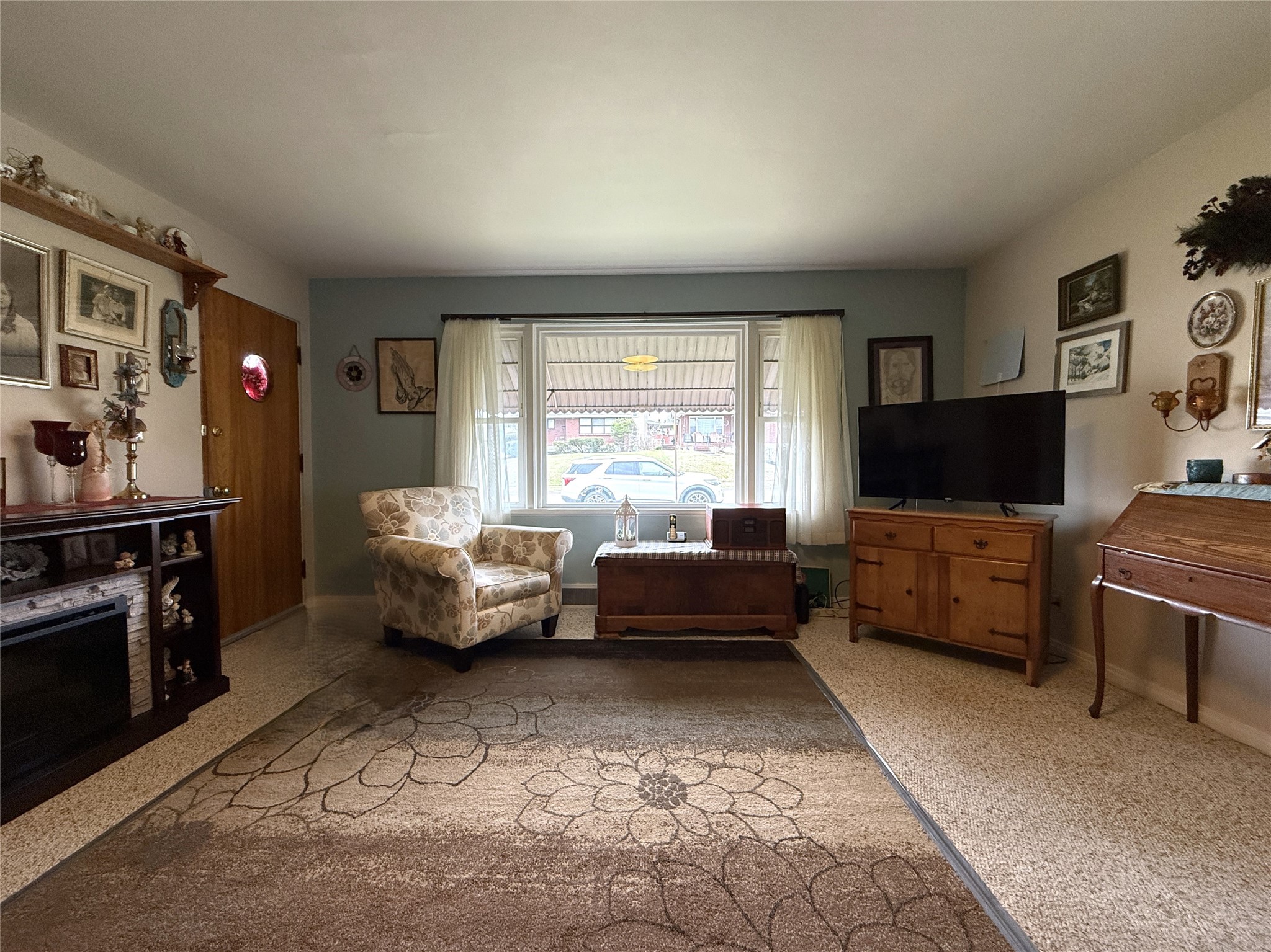 2311 Country Club Road Endicott, NY 13760 - Photo 6 of 36