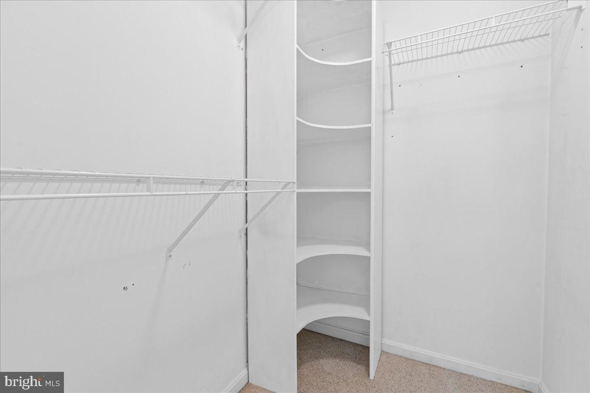 3806 Colony Point Place Edgewater, MD 21037 - Photo 15 of 37 Primary Bedroom Closet 4' 6' X 6'