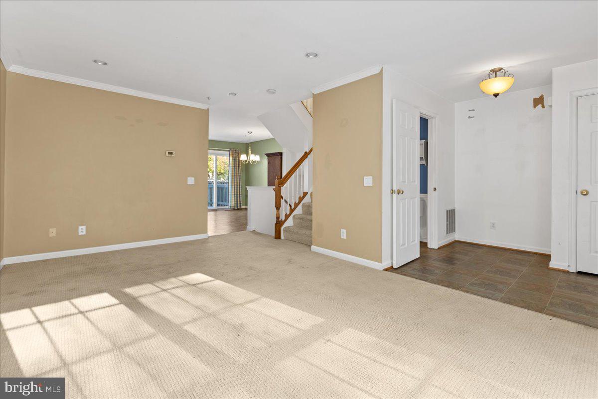 3806 Colony Point Place Edgewater, MD 21037 - Photo 2 of 37 Living Room 11' X 18'