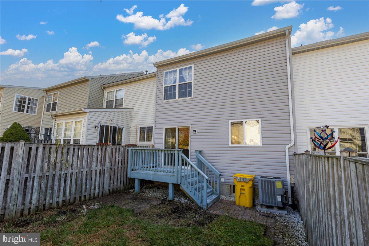 3806 Colony Point Place Edgewater, MD 21037 - Photo 34 of 37 Rear Yard