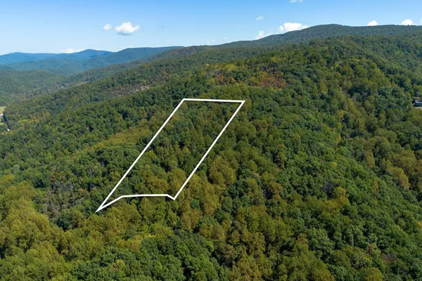 a view of a tennis court