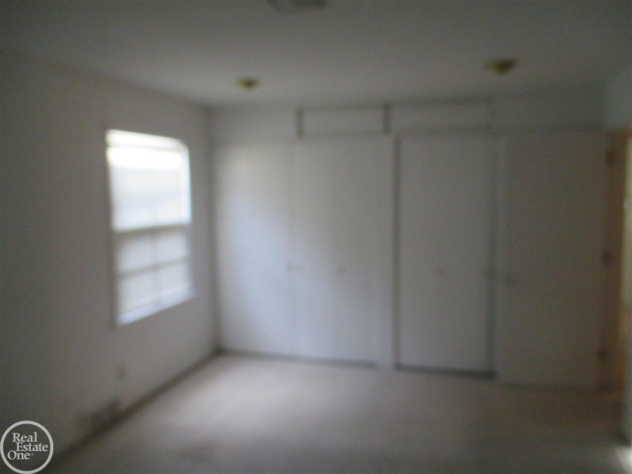 840 Harcourt Road Grosse Pointe Park, MI 48230 - Photo 18 of 27