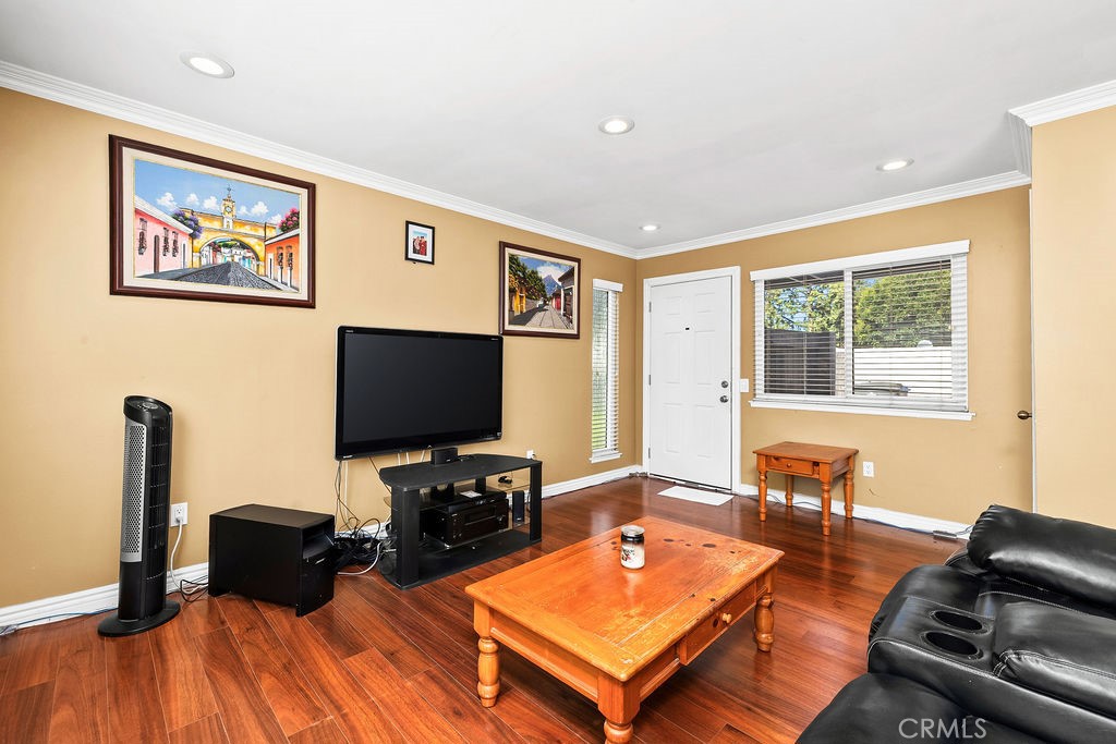 409 North Vía Roma Anaheim, CA 92806 - Photo 20 of 40