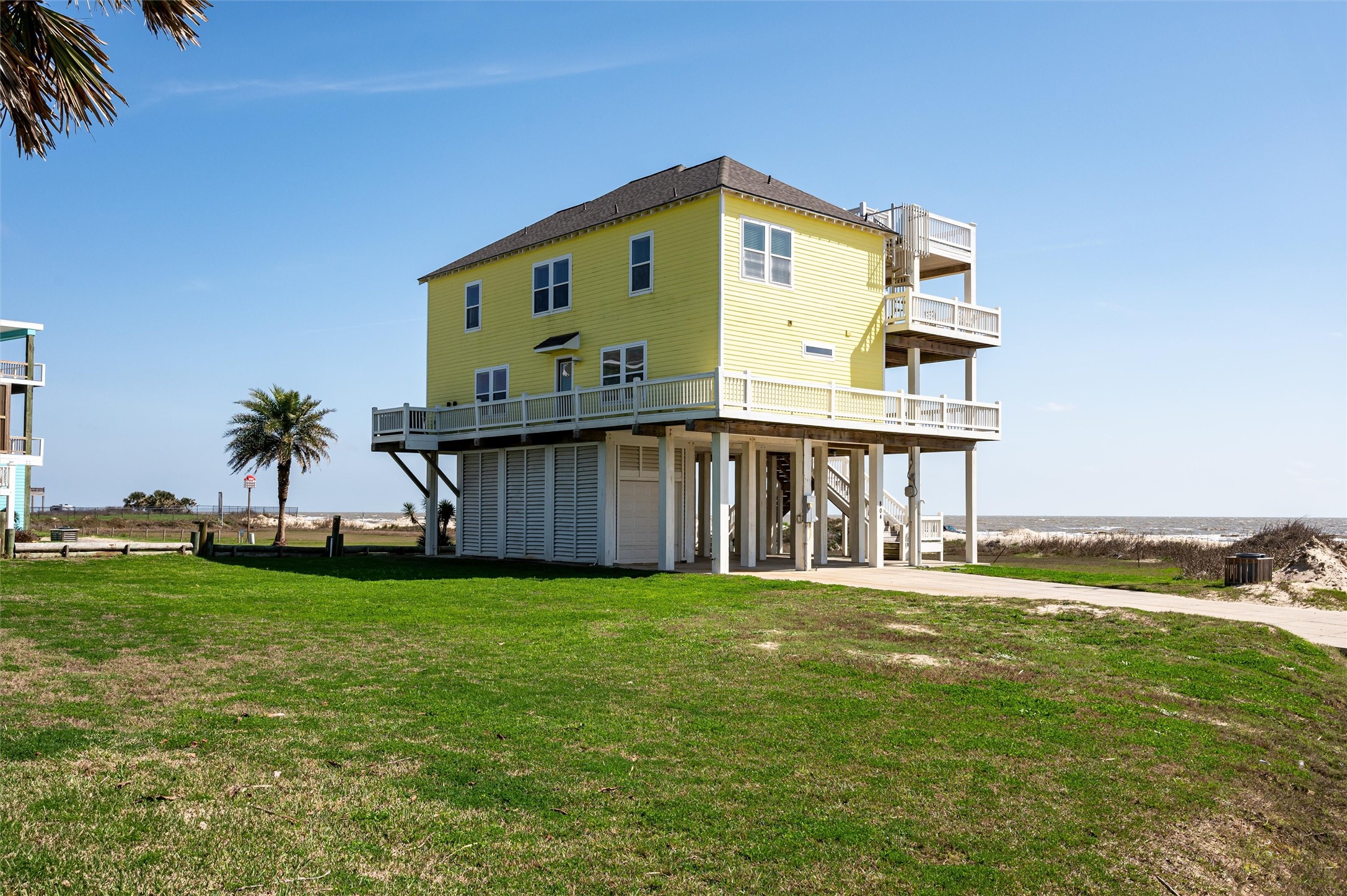 804 Eastview Crystal Beach, TX 77650 - Photo 5 of 50 a view of a back yard