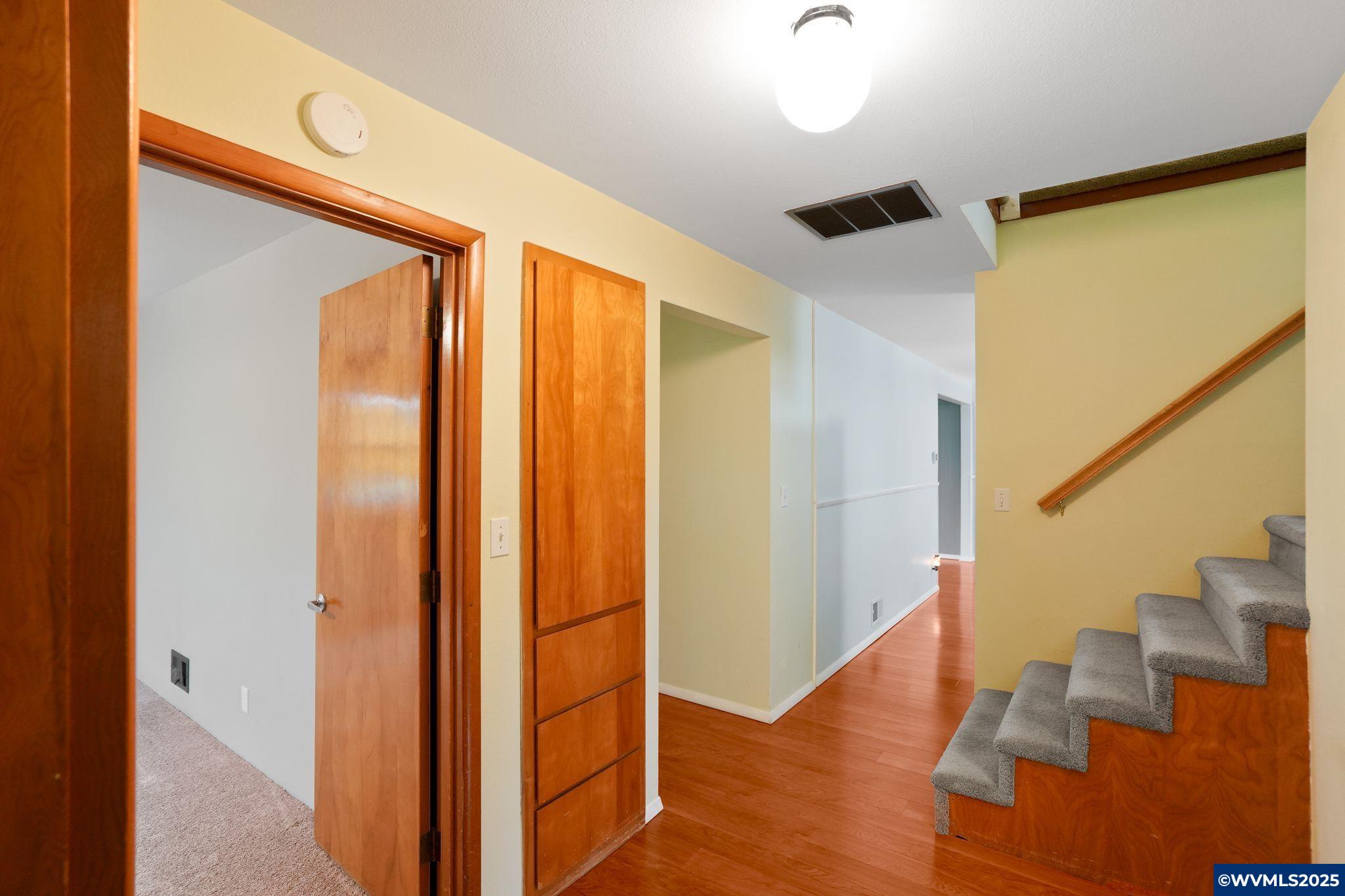 3970 Lone Oak Road Southeast Salem, OR 97302 - Photo 28 of 39 Gallery Image 28