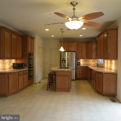 1 Homecrest Court Silver Spring, MD 20906 - Photo 26 of 28 Kitchen