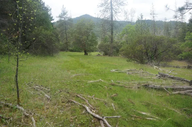 a view of a outdoor space and a balcony
