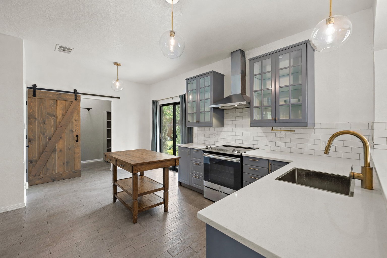 9208 Magna Carta Loop Austin, TX 78754 - Photo 8 of 26 Highly upgraded kitchen