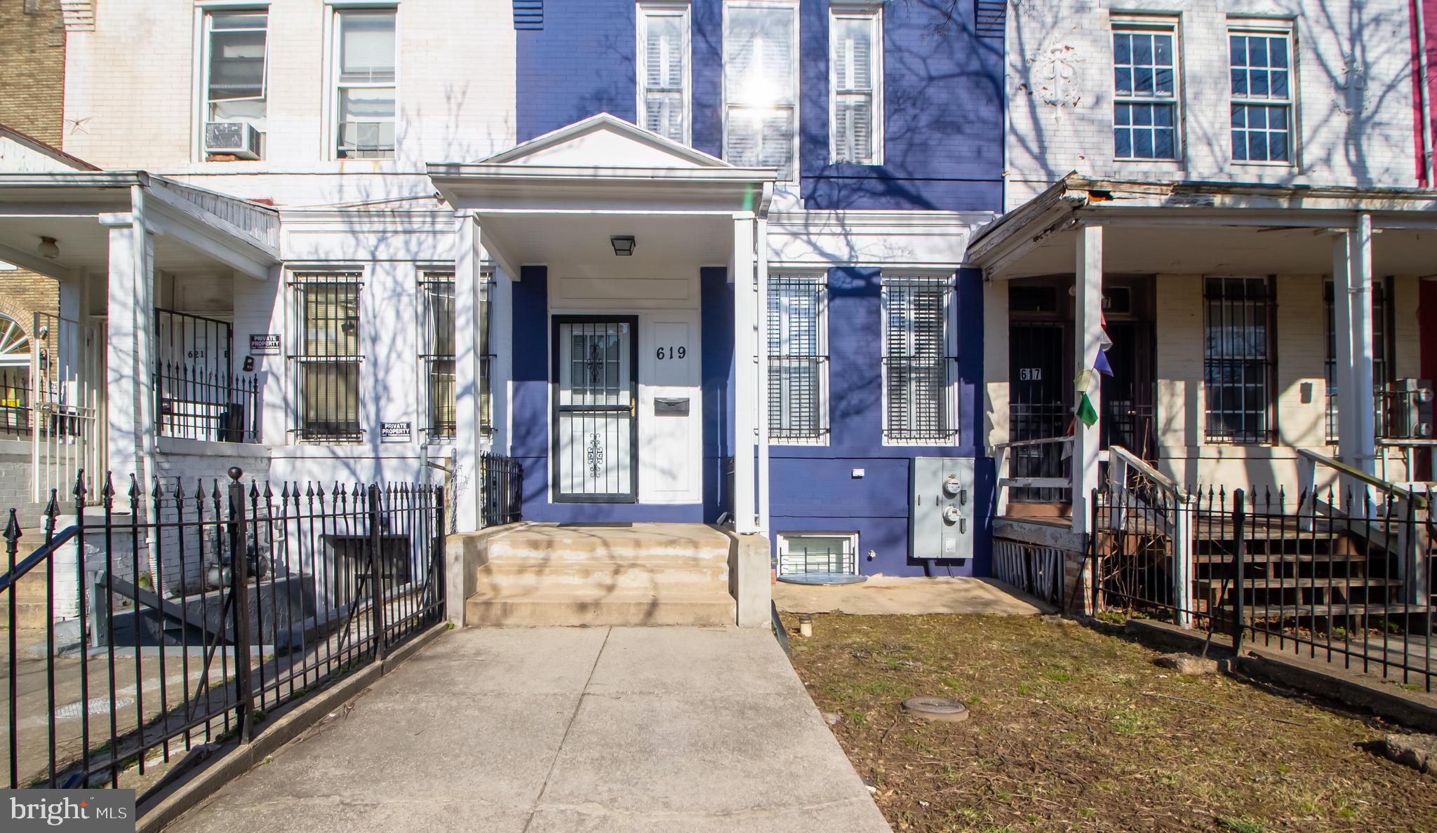 619 Park Road Northwest Washington, DC 20010 - Photo 2 of 37 Gallery Image 2