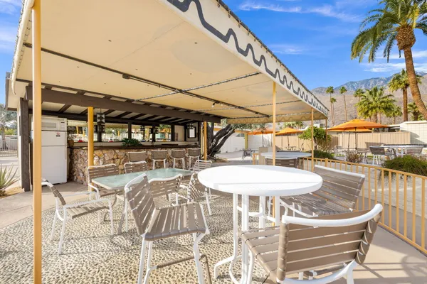 $319,900 | 1111 East Palm Canyon Drive, Unit 104, Palm Springs, CA 92264