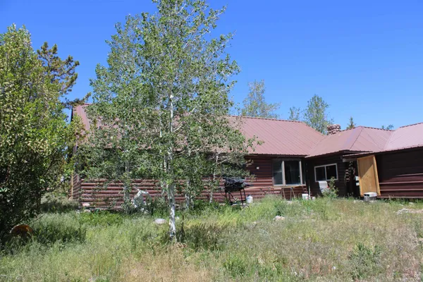$849,999 | 70 Blue Heron Way, Robertson, WY 82944