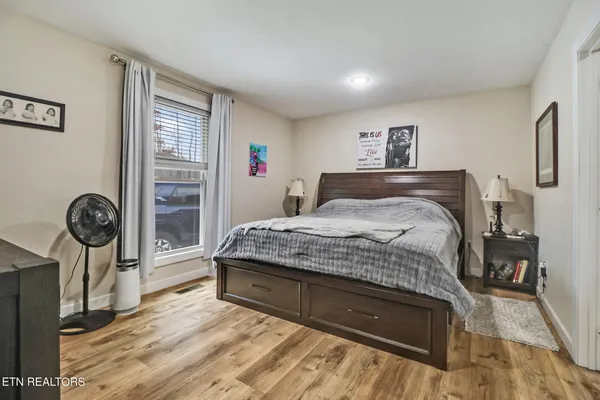 $536,900 | 68 Buffalo Cove Lane, Jamestown, TN 38556