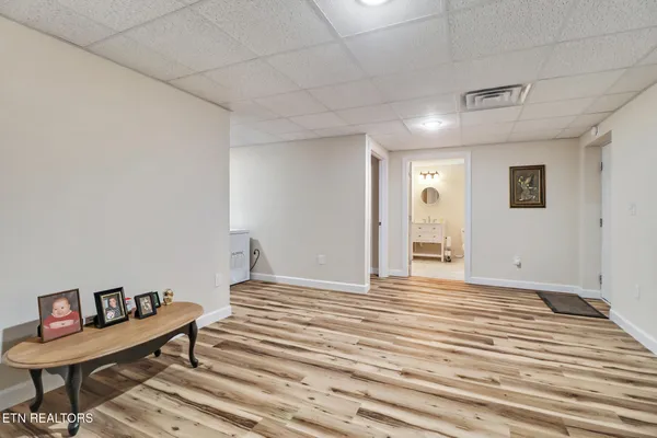 $536,900 | 68 Buffalo Cove Lane, Jamestown, TN 38556