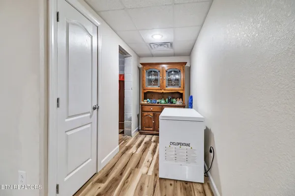 $536,900 | 68 Buffalo Cove Lane, Jamestown, TN 38556