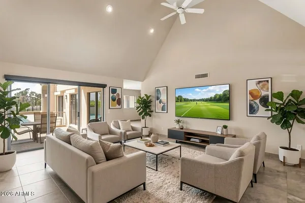 $2,100,000 | 3033 East Claremont Avenue, Phoenix, AZ 85016