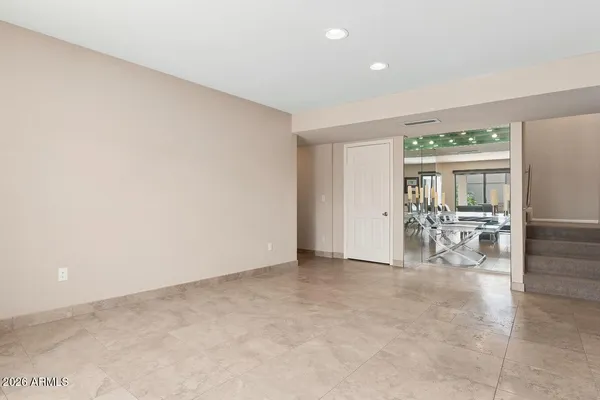 $2,100,000 | 3033 East Claremont Avenue, Phoenix, AZ 85016