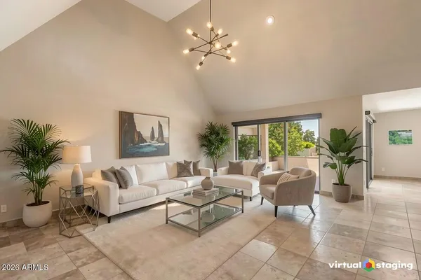 $2,100,000 | 3033 East Claremont Avenue, Phoenix, AZ 85016