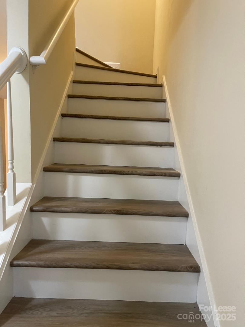 2121 Lennox Square Road Charlotte, NC 28210 - Photo 12 of 17 a view of entryway