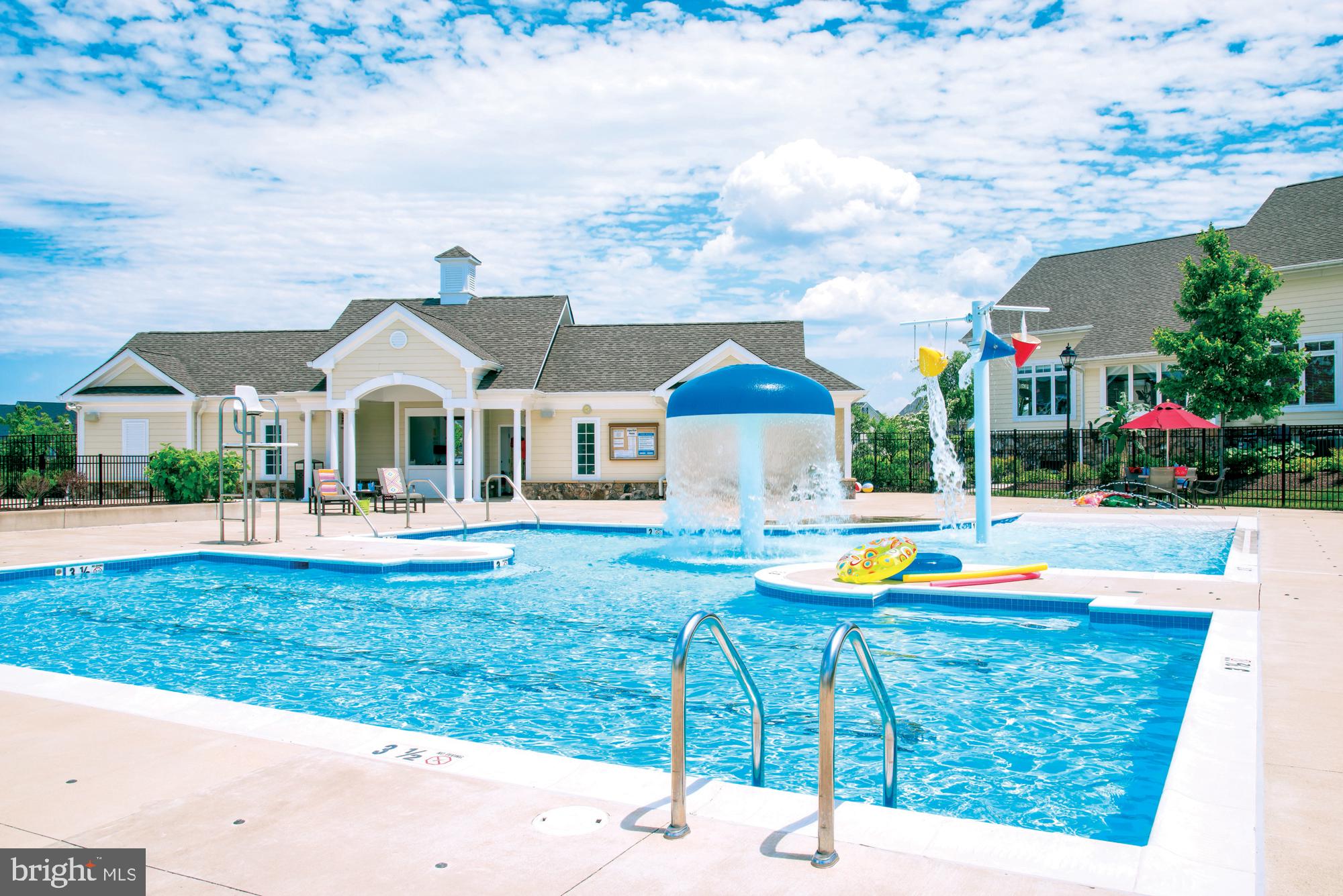 43022 Vernon Ridge Terrace Ashburn, VA 20148 - Photo 11 of 19 Loudoun Valley Pool