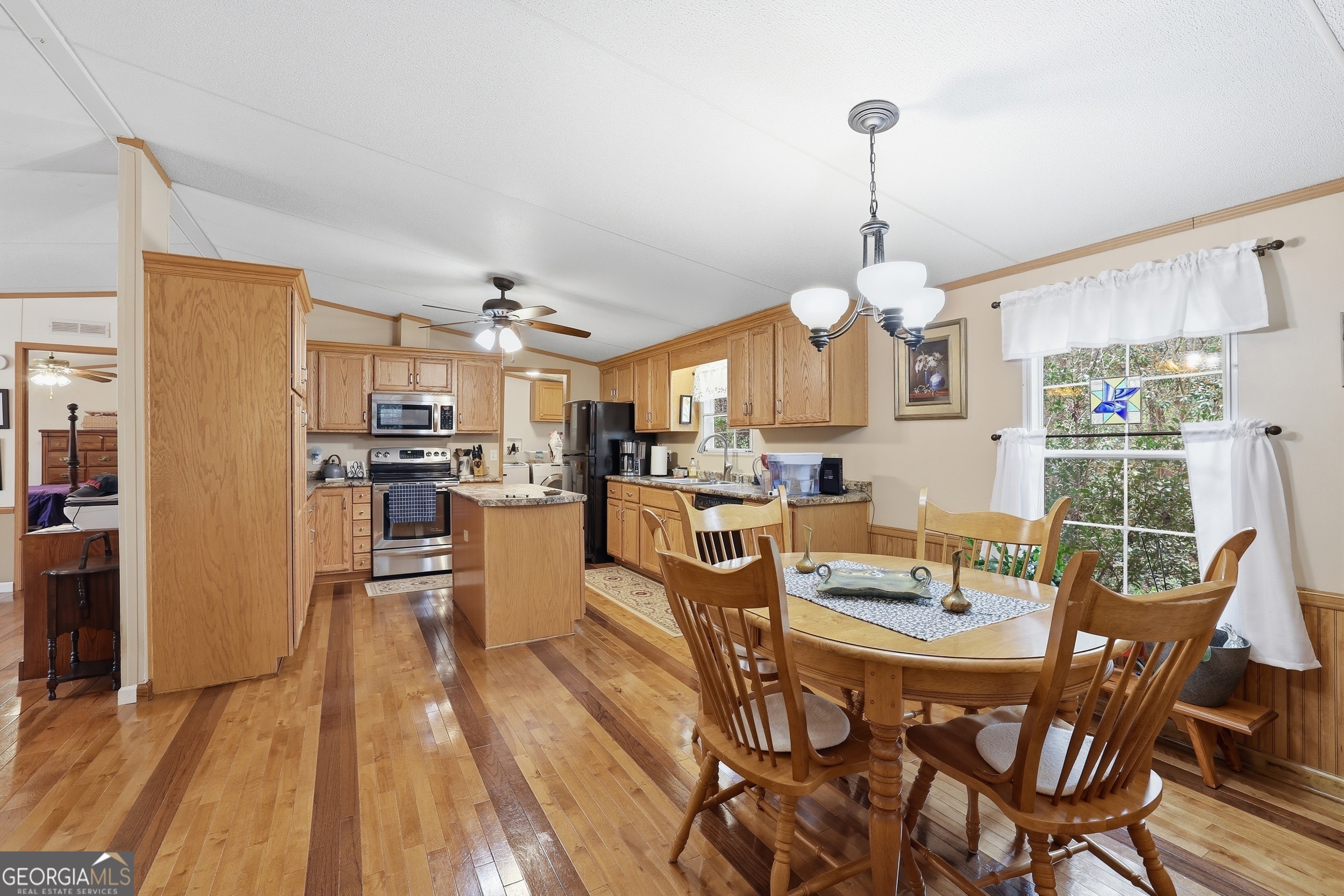 2533 McFarlin Bridge Road Carnesville, GA 30521 - Photo 5 of 35