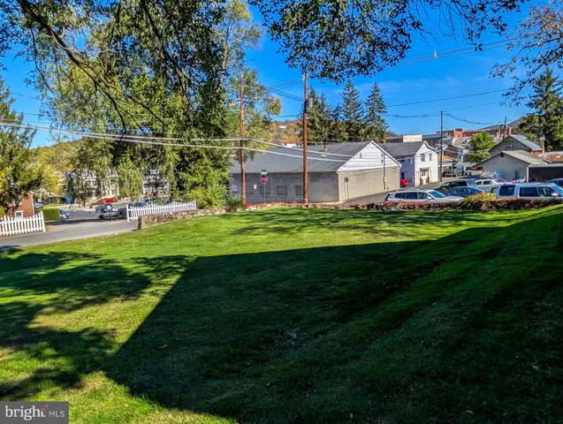 $245,000 | 132 South Thomas Street, Bedford, PA 15522