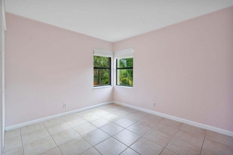 4140 Woods End Road Boca Raton, FL 33487 - Photo 13 of 14 20210617155409136567000000-o