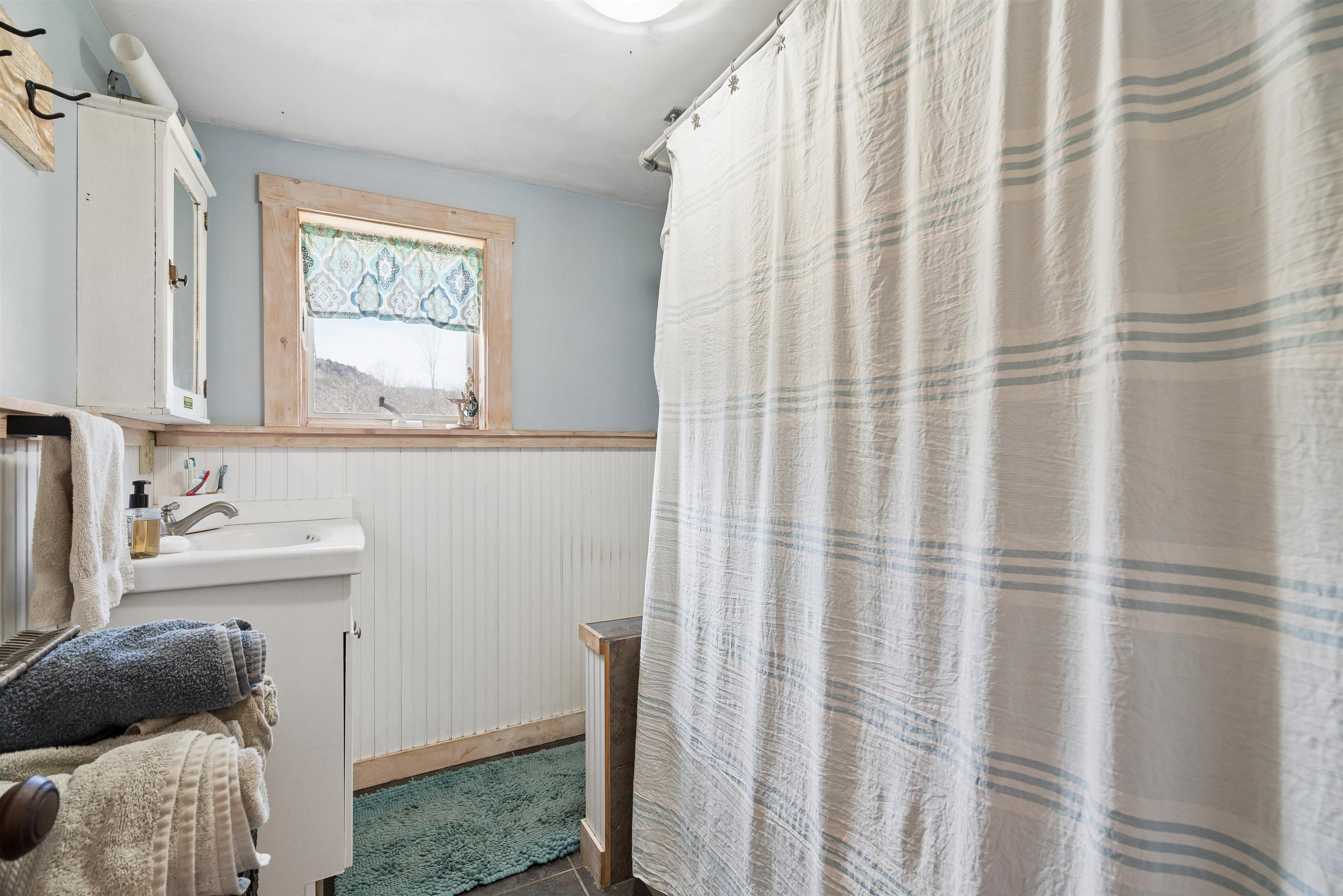 88 Spring Road Tunbridge, VT 05077 - Photo 20 of 30
