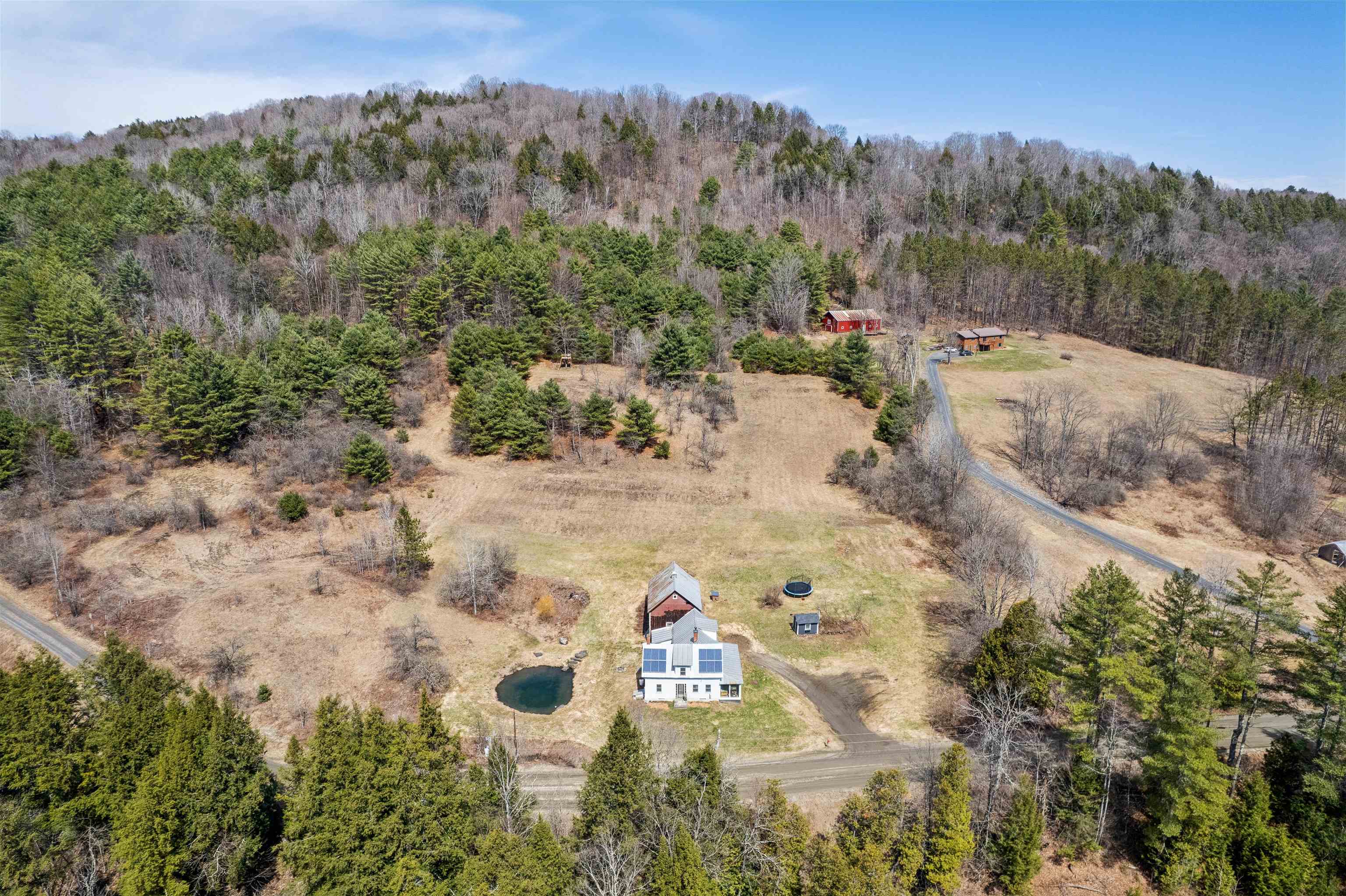 88 Spring Road Tunbridge, VT 05077 - Photo 6 of 30