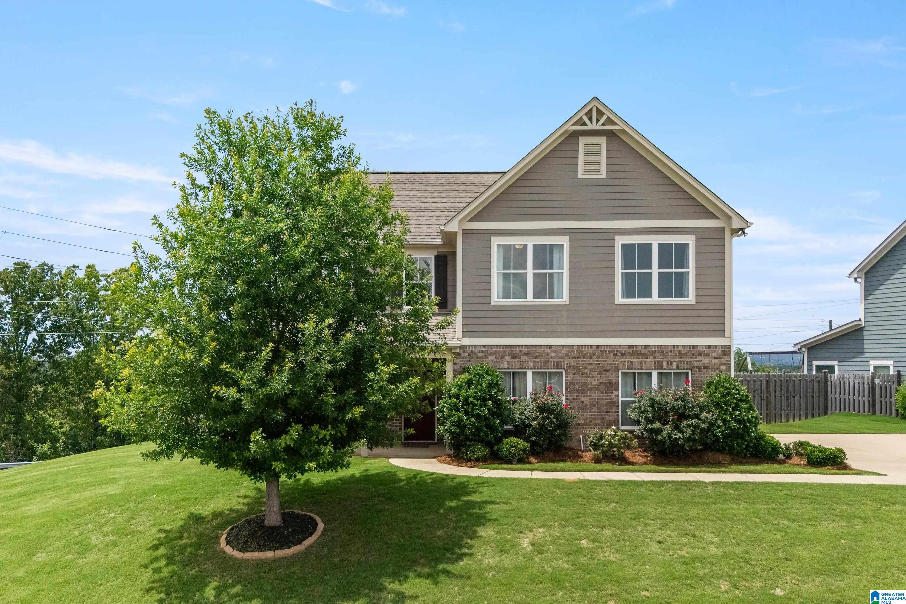 1009 Camellia Ridge Drive Pelham, AL 35124 - Photo 2 of 34