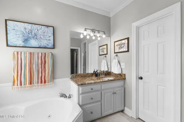 $395,000 | 124 Fox Hollow Bend, Brandon, MS 39047