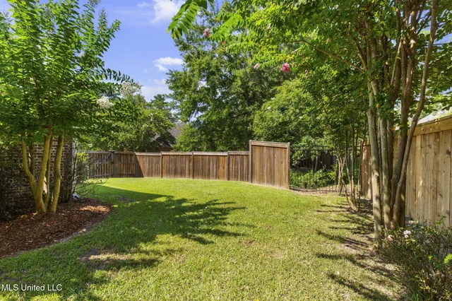 $395,000 | 124 Fox Hollow Bend, Brandon, MS 39047