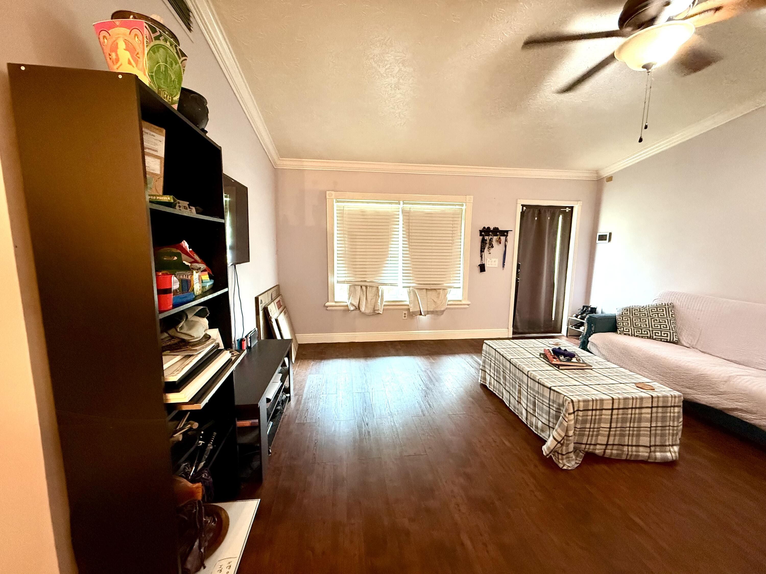 1114 Southwest Del Rio Boulevard Port St. Lucie, FL 34953 - Photo 14 of 31 Living Room 5