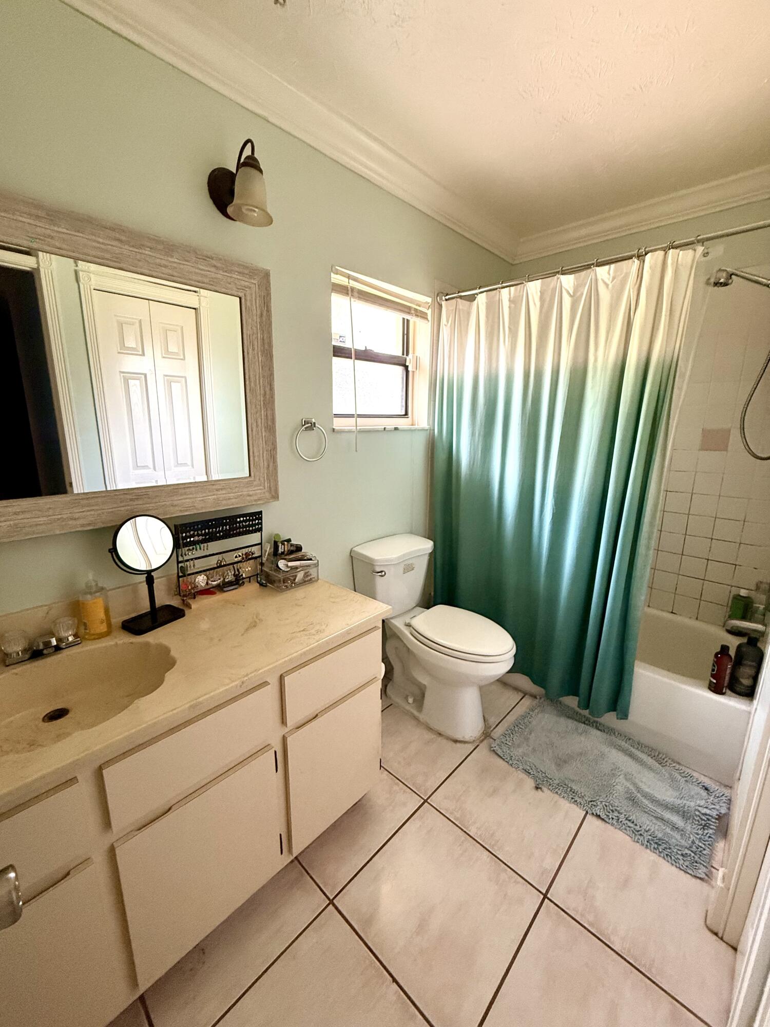 1114 Southwest Del Rio Boulevard Port St. Lucie, FL 34953 - Photo 27 of 31 Primary Bathroom 2