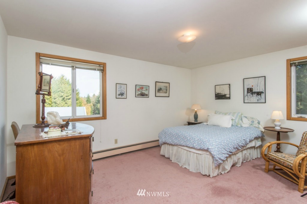 19132 Beall Road Southwest Vashon, WA 98070 - Photo 22 of 25