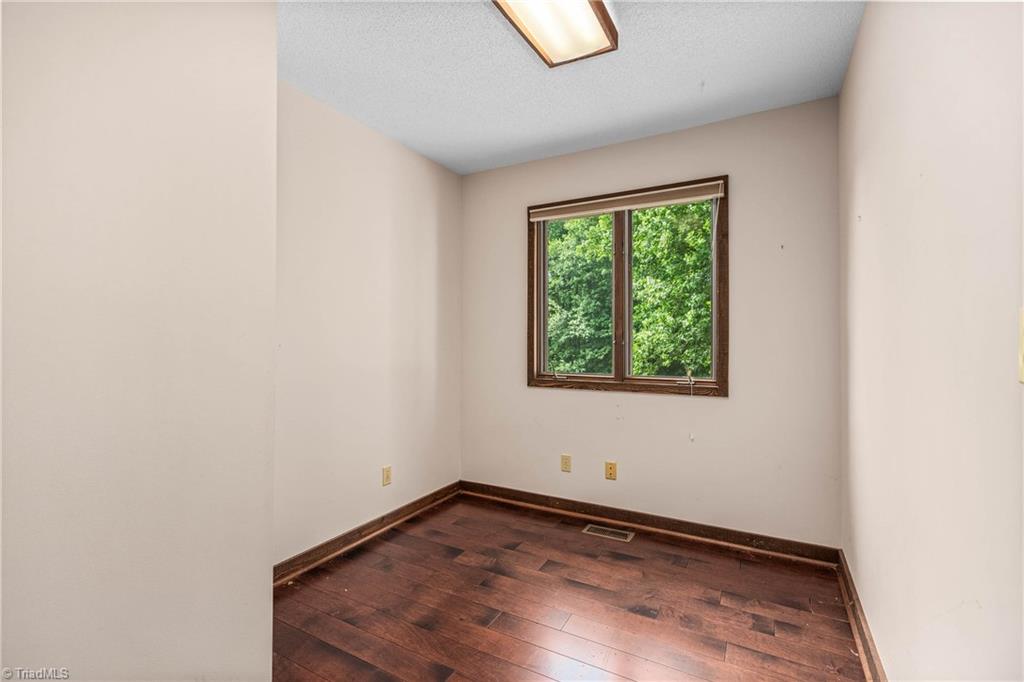 4200 Clinard Road Clemmons, NC 27012 - Photo 29 of 49 Main level multi purpose room, office, playroom, etc.