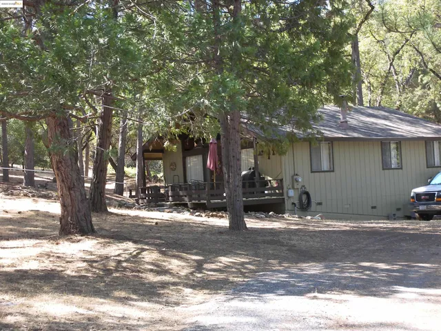 $319,900 | 13024 Gamble Street, Groveland, CA 95321