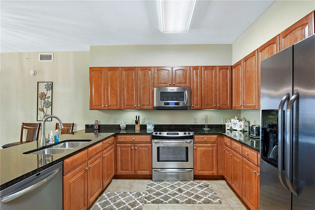 760 Ocean Boulevard, Unit 402 St. Simons Island, GA 31522 - Photo 11 of 20