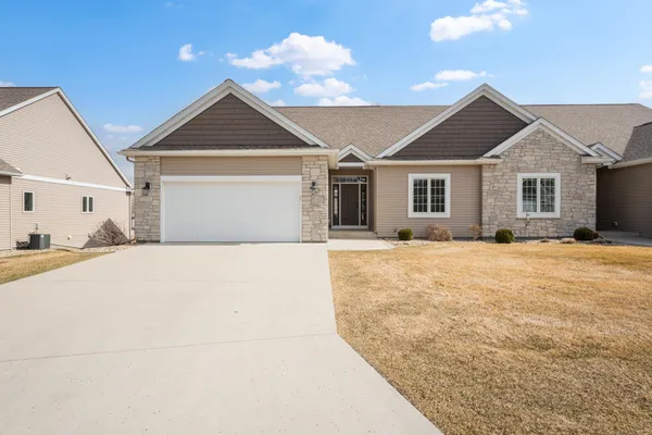 $574,900 | 3106 Ivory Road Northeast, Rochester, MN 55906