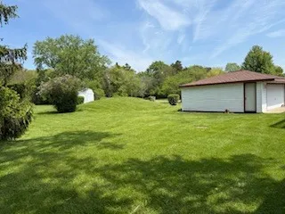 $385,000 | 7056 Osage Road, Long Grove, IL 60060