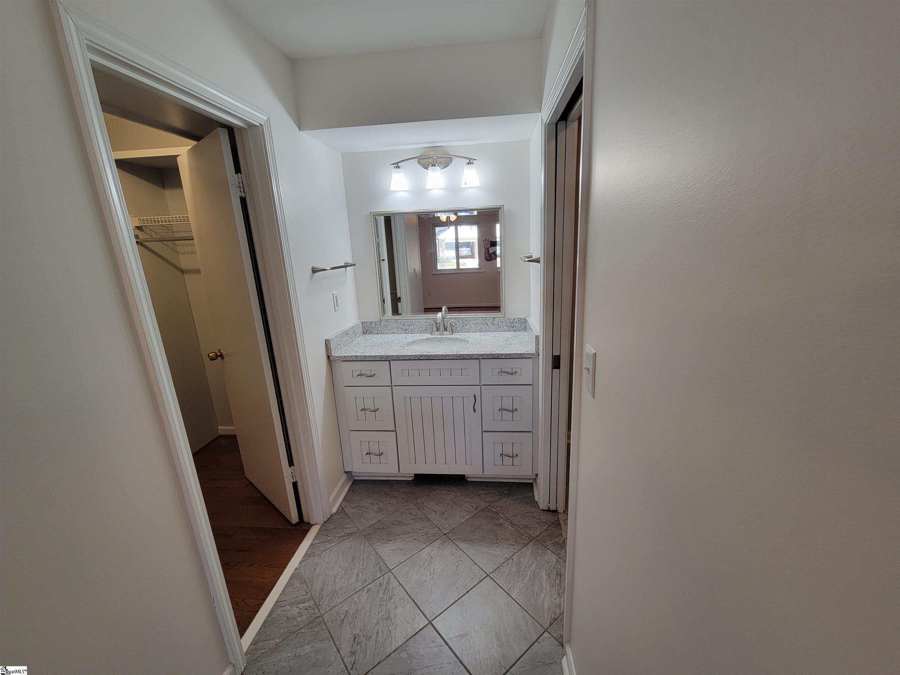 113 Heather Lane Mauldin, SC 29662 - Photo 12 of 27