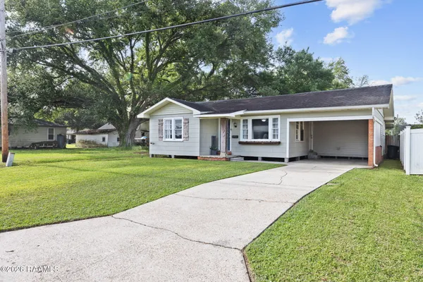 $135,000 | 605 Old Kaplan Highway, Abbeville, LA 70510