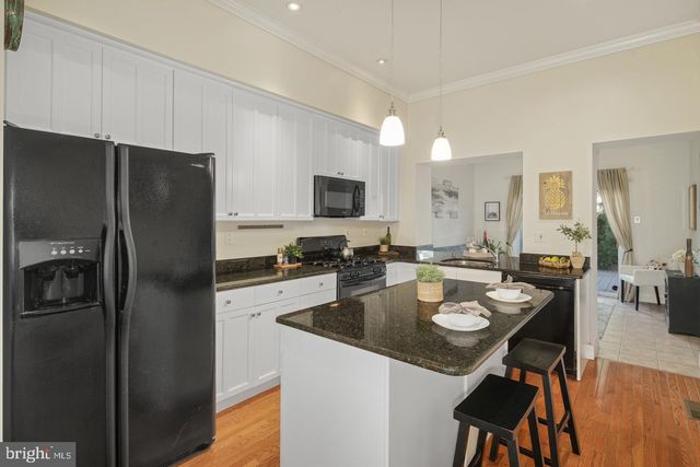 $801,500 | 1829 Fitzwater Street, Philadelphia, PA 19146