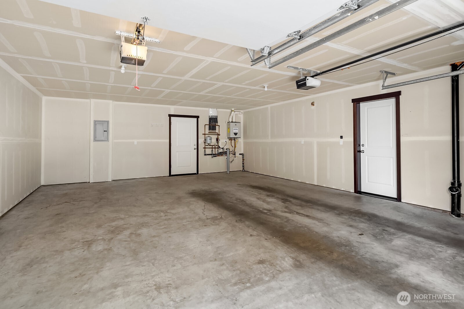 7236 212th Street Southwest, Unit B Edmonds, WA 98026 - Photo 25 of 29 Gallery Image 25