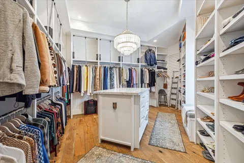 $6,500,000 | 2116 Looscan Lane, Houston, TX 77019