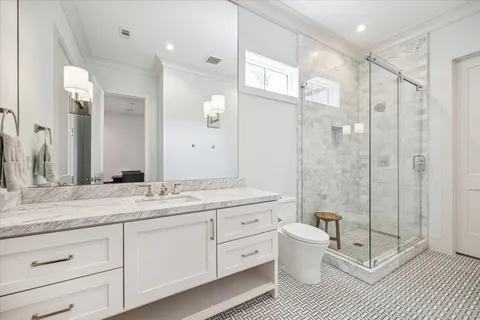 $6,500,000 | 2116 Looscan Lane, Houston, TX 77019