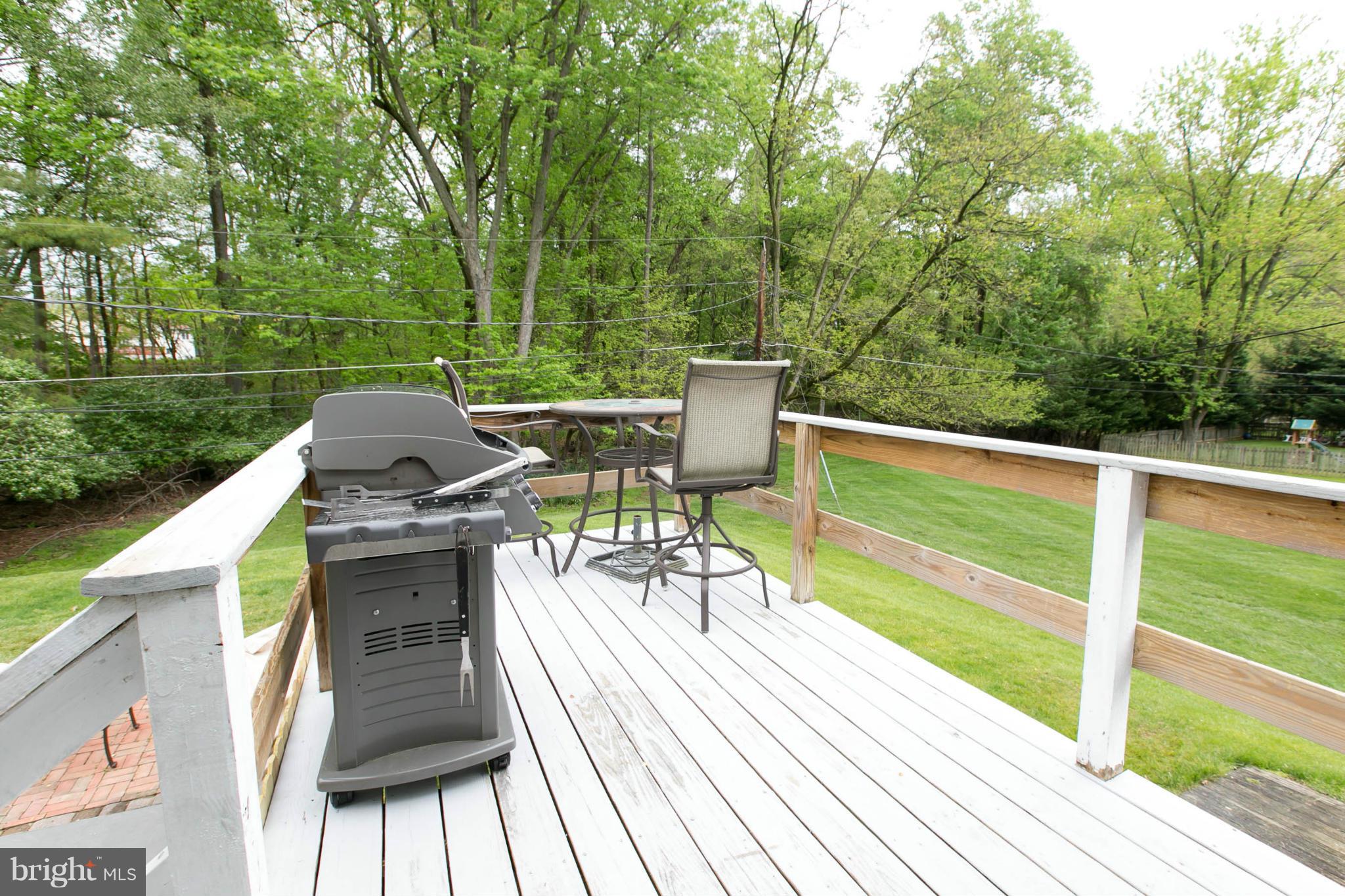8727 Valleyfield Road Lutherville-Timonium, MD 21093 - Photo 14 of 28 Exterior (Rear)