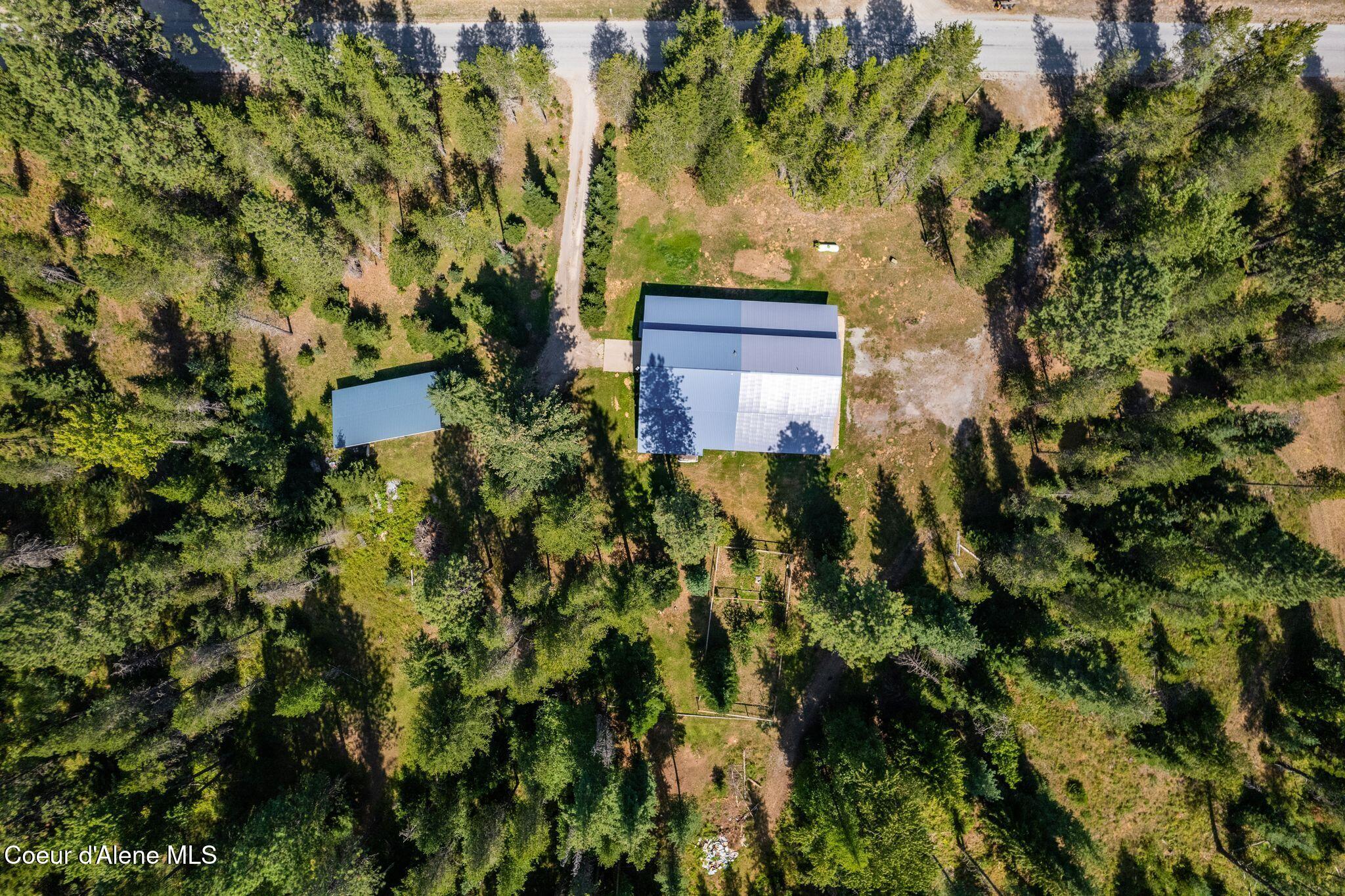 780 Selkirk Road Sandpoint, ID 83864 - Photo 39 of 57 .