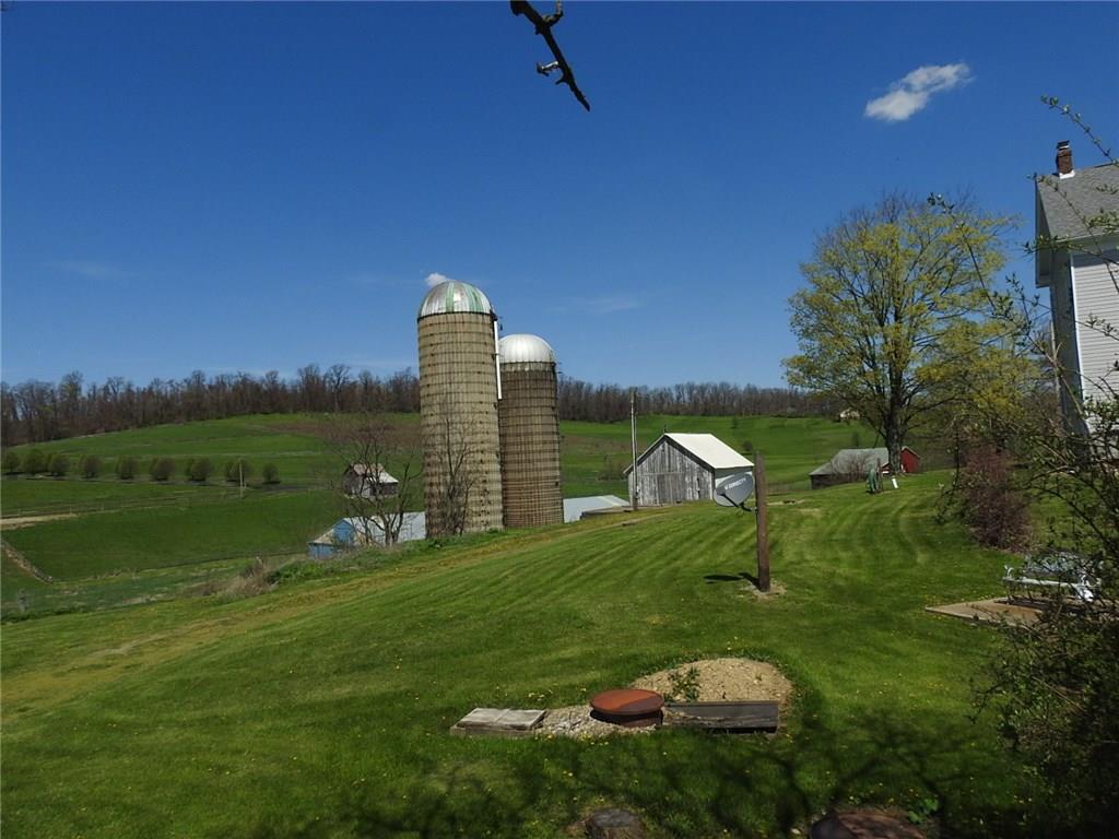 1293 Ridge Road Burgettstown, PA 15021 - Photo 6 of 25